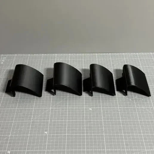 Seat Leon 1M Front and rear heel jack covers for side skirt on seat leon 1m